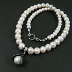 klasyczny,lśniący,efektowny,perłowy - Naszyjniki - Biżuteria